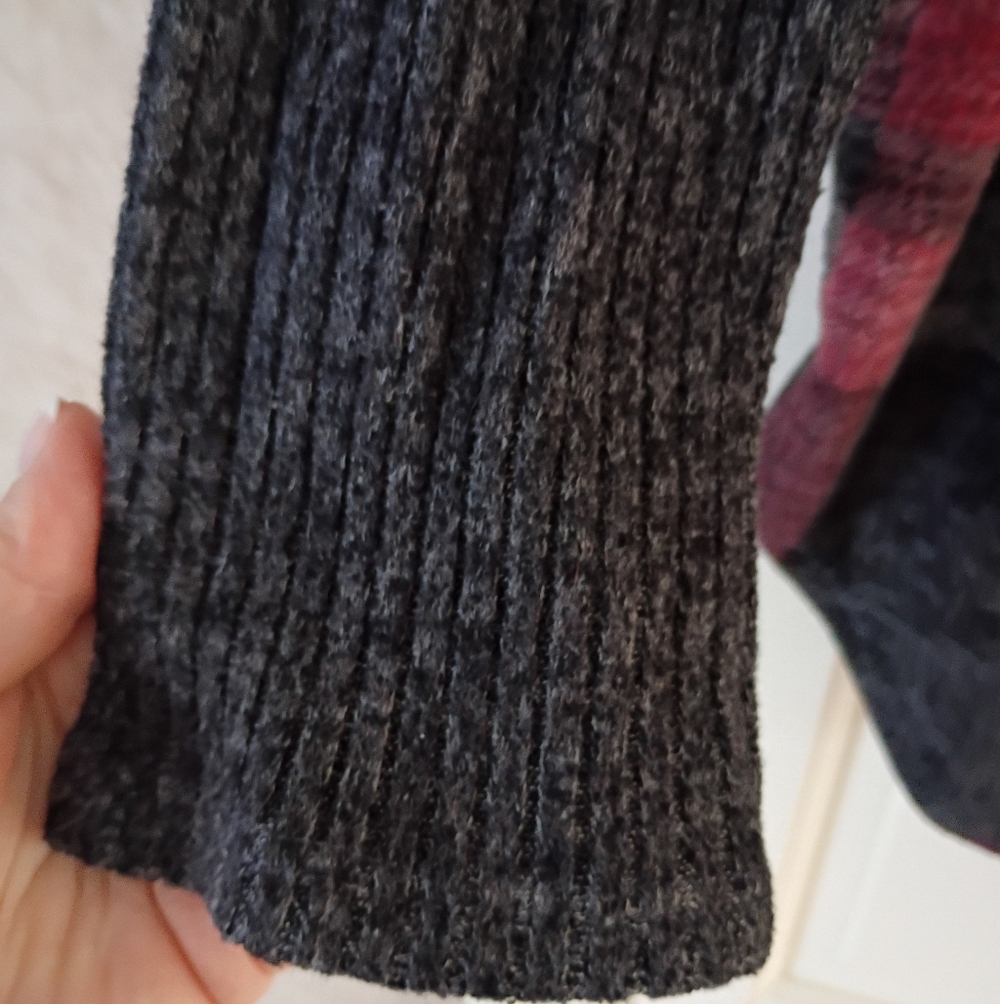 Chris & Carol Women's Cowl Neck Plaid Sweater - Red and Gray - Picture 6 of 8
